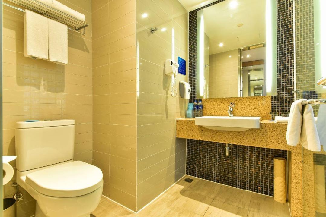 Holiday Inn Express Shanghai Jiading Industry Park By Ihg Exterior photo